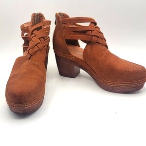 ANTELOPE Women's TAMRA Brown Suede Heeled Shoes SIZE 41; US‎ 10-10.5. #1645